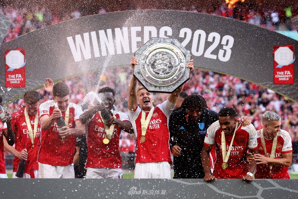 台掀起热议 台掀起热议